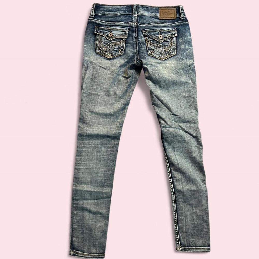 Like New Stylish Ariya Jeans